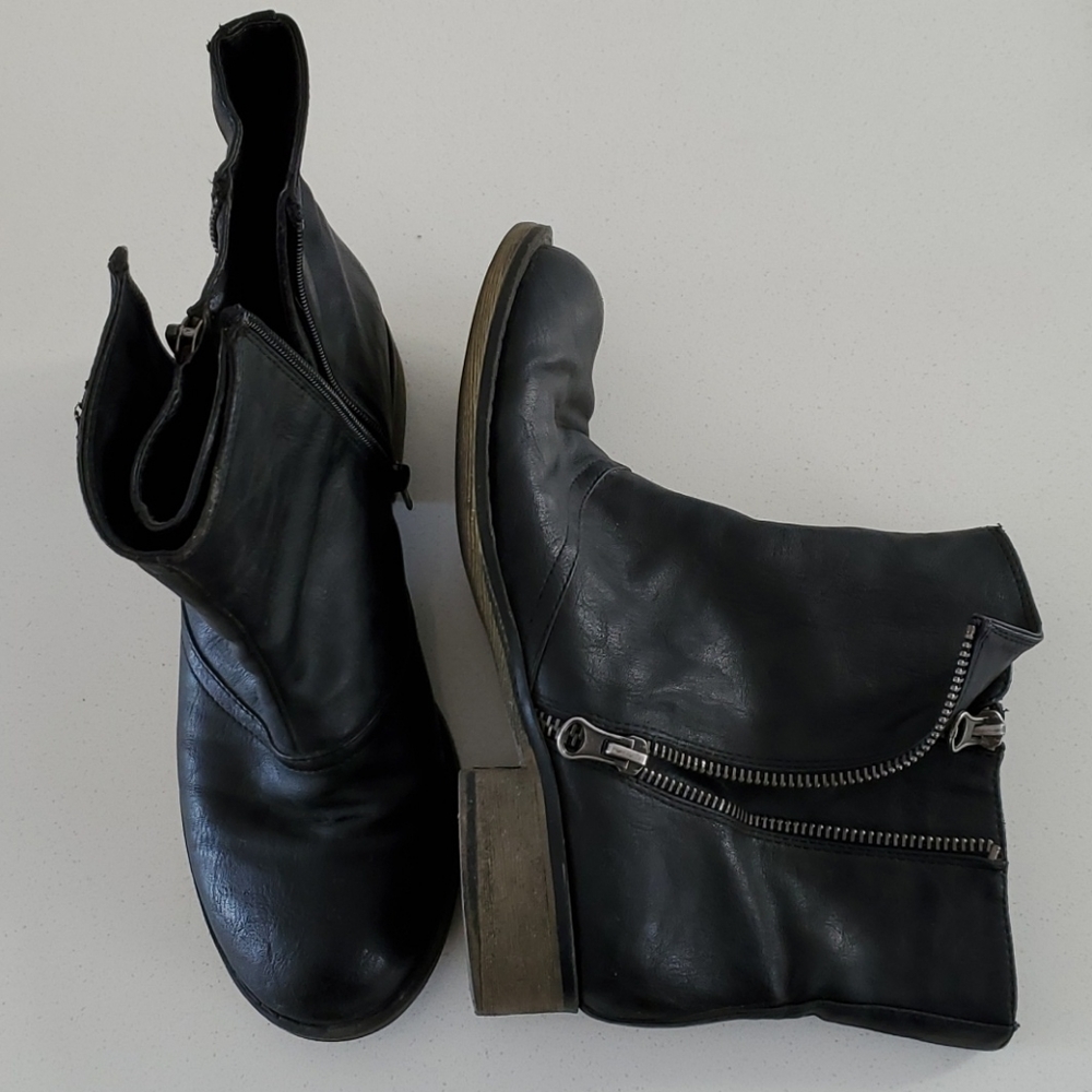 Black Booties